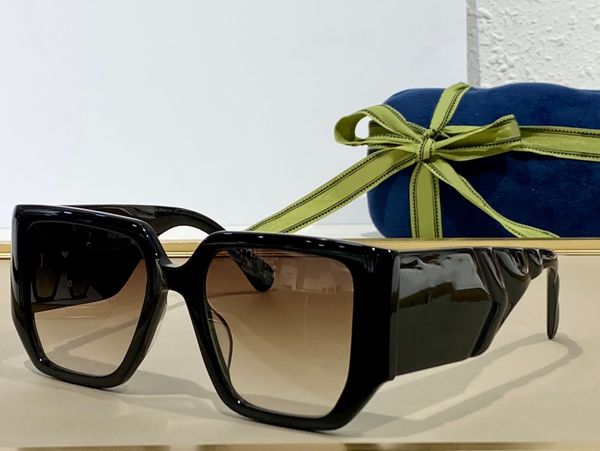 sunglasses for men and women summer style 999 anti-ultraviolet retro plate full frame fashion eyeglasses random box, White;black
sunglasses for men and women summer style 999 anti-ultraviolet retro plate full frame fashion eyeglasses random box, White;black