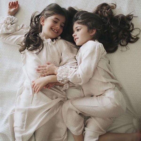 new 60 pcs 2020 rayon satin reactive printing girls' home wear children's pajamas suit, White
new 60 pcs 2020 rayon satin reactive printing girls' home wear children's pajamas suit, White