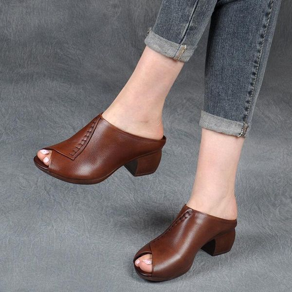 slippers 2021 summer style retro thick heel fish mouth mid sandals and pure color simple women's shoes, Black
slippers 2021 summer style retro thick heel fish mouth mid sandals and pure color simple women's shoes, Black