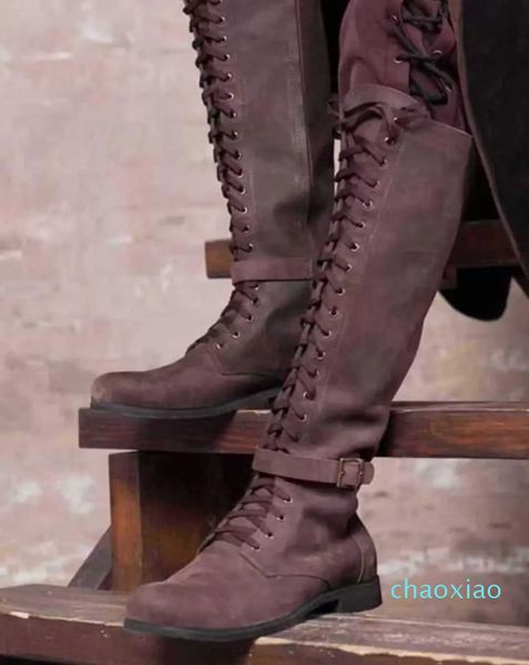 winter autumn and designers boots women's high tube lace up low heel 43 large, Black
winter autumn and designers boots women's high tube lace up low heel 43 large, Black
