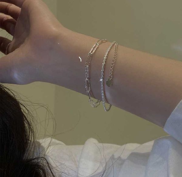 link, chain 2021 french retros shimmering bracelet women's east gate simple and fashionable versatile temperament minority luxury high, Black
link, chain 2021 french retros shimmering bracelet women's east gate simple and fashionable versatile temperament minority luxury high, Black