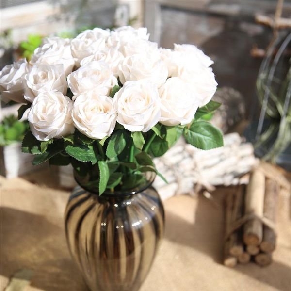 10pcs real touch silk roses flower bouquet artificial flower bouquet wedding car decoration home decoration simulation flowers
10pcs real touch silk roses flower bouquet artificial flower bouquet wedding car decoration home decoration simulation flowers