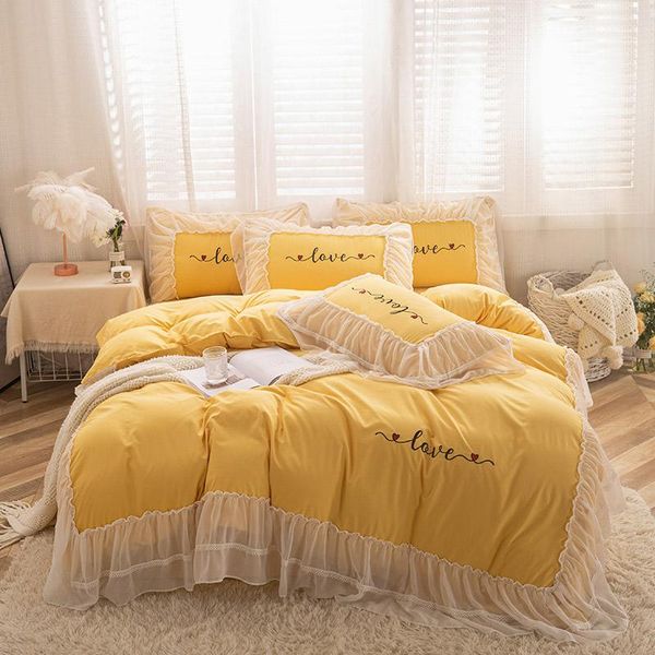 2021 new washed cotton princess wind chiffon lace four-piece bedding set only love love series elegant gray
2021 new washed cotton princess wind chiffon lace four-piece bedding set only love love series elegant gray