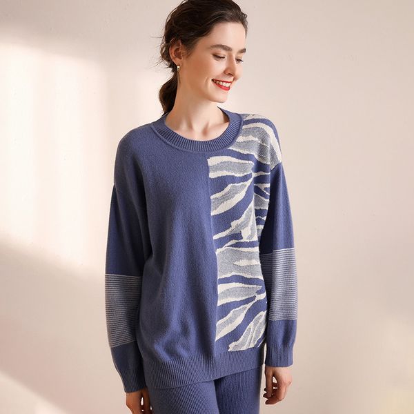 2021 new o-neck long sleeve knitting jumper female thickening warm women's 100% cashmere autumn winter women sweater 27rb, White;black
2021 new o-neck long sleeve knitting jumper female thickening warm women's 100% cashmere autumn winter women sweater 27rb, White;black