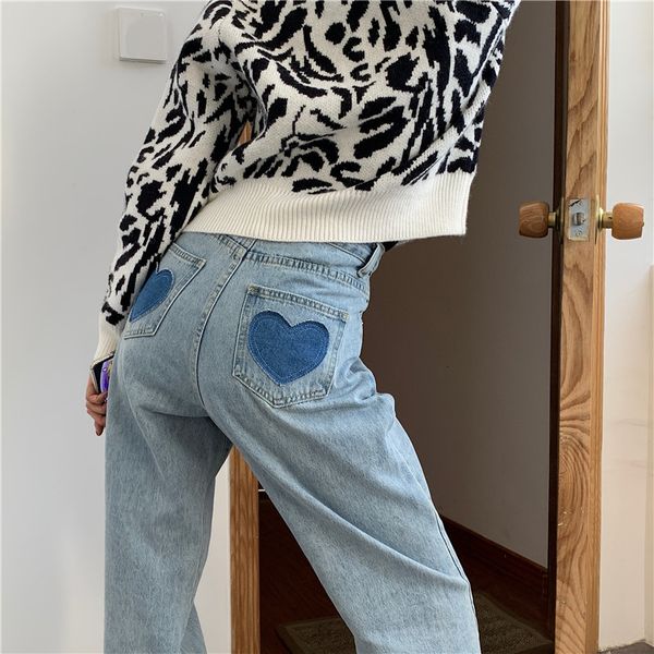 female fashion jeans for autumn winter new love high waist in straight leg loose and thin long-legged trousers o6e4, Blue
female fashion jeans for autumn winter new love high waist in straight leg loose and thin long-legged trousers o6e4, Blue