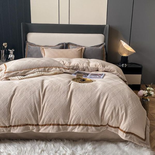 bedding sets nordic style milk velvet duvet cover set with bed sheet winter warm thicken size luxury warmth quilt covers
bedding sets nordic style milk velvet duvet cover set with bed sheet winter warm thicken size luxury warmth quilt covers