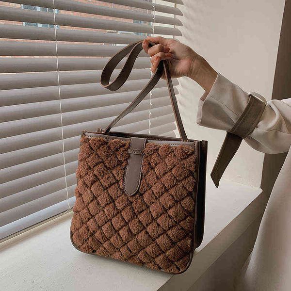 nxy handbag female diamond plush crossbody bag retro shoulder large capacity bucket pu women luxury winter wlhb2534 0208
nxy handbag female diamond plush crossbody bag retro shoulder large capacity bucket pu women luxury winter wlhb2534 0208