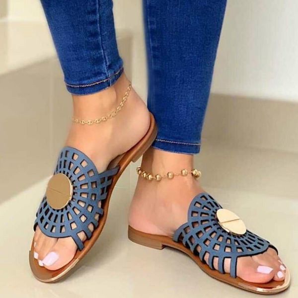 women slippers 2021summer casual shoes flat metal decoration plus size women sandals comfortable beach outdoor female slides, Black 
women slippers 2021summer casual shoes flat metal decoration plus size women sandals comfortable beach outdoor female slides, Black