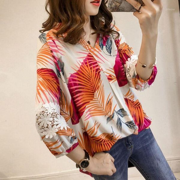 women lace patchwork floral printing blouses lady v neck long sleeve casual shirts european vintage femininas loose blouse women's &, White
women lace patchwork floral printing blouses lady v neck long sleeve casual shirts european vintage femininas loose blouse women's &, White