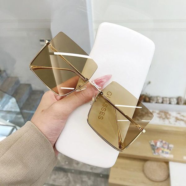 sunglasses 2021 women luxury sun glasses for retro square metal half frame eyewear, White;black
sunglasses 2021 women luxury sun glasses for retro square metal half frame eyewear, White;black