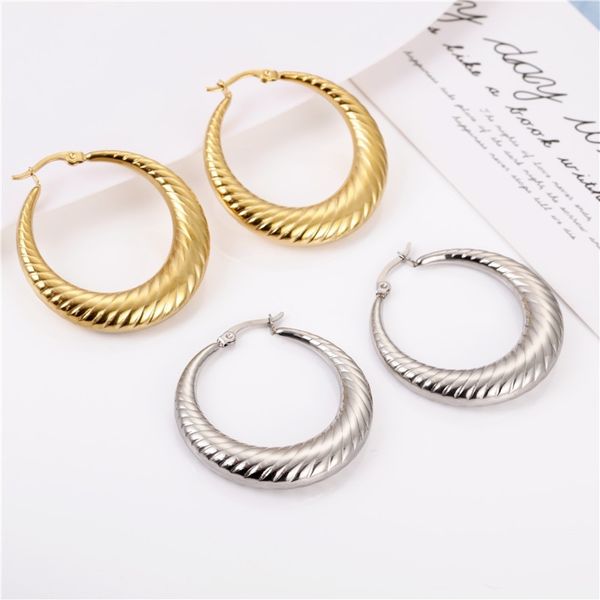 fashionable 316l stainless steel statement earrings polished twist clip-on hoop earrings, Golden
fashionable 316l stainless steel statement earrings polished twist clip-on hoop earrings, Golden