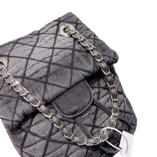 2022vintage mini denim designer backpack bags quilted aged fashion trends luxury designer large capacity womens sho
2022vintage mini denim designer backpack bags quilted aged fashion trends luxury designer large capacity womens sho