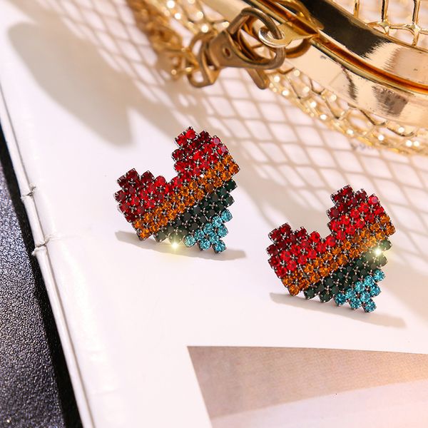 2021 designers women's earringskorea east s925 gate color diamond love super immortal gradient peach heart earrings simple baida temper, Golden
2021 designers women's earringskorea east s925 gate color diamond love super immortal gradient peach heart earrings simple baida temper, Golden