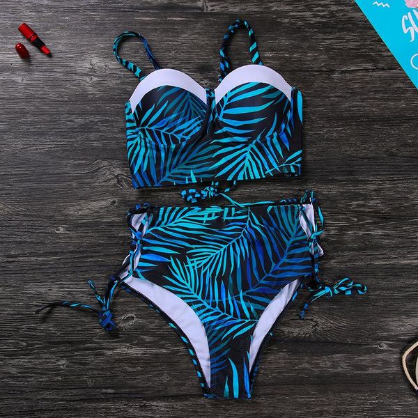women's swimwear 2021 leaves printed fashion print sport bandeau push up bikinis women swimsuit thong beach wear, White;black
women's swimwear 2021 leaves printed fashion print sport bandeau push up bikinis women swimsuit thong beach wear, White;black