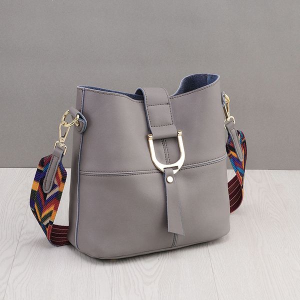 75% off luxury handbag korean new wide shoulder belt simple child mother ring casual messenger leather women's bag dfn8
75% off luxury handbag korean new wide shoulder belt simple child mother ring casual messenger leather women's bag dfn8