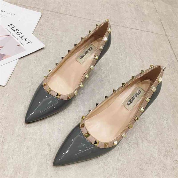spring dress shoes autumn women's fashion shiny patent leather fabric rivet decoration 7cm stiletto pointed toe party high heels pumps, Black
spring dress shoes autumn women's fashion shiny patent leather fabric rivet decoration 7cm stiletto pointed toe party high heels pumps, Black