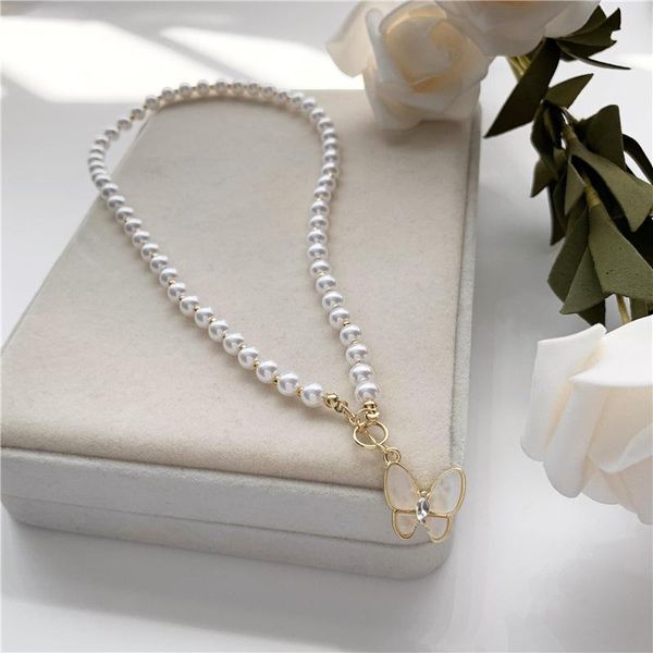 luxury shell butterfly b letter necklace pearl chain pendants necklaces for women brand catwalk jewelry z088, Silver
luxury shell butterfly b letter necklace pearl chain pendants necklaces for women brand catwalk jewelry z088, Silver