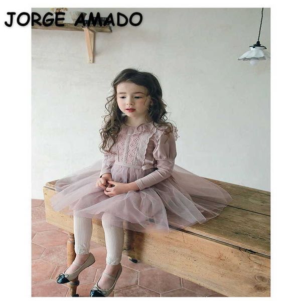 korean style spring girls dress lantern sleeves lace princess dresses children cute clothes e694 210610, Red;yellow
korean style spring girls dress lantern sleeves lace princess dresses children cute clothes e694 210610, Red;yellow