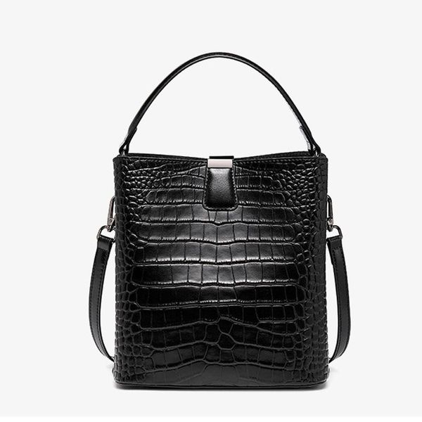 evening bags alligator pattern cowhide leather bucket bag green blue women shoulder 2 straps small 20cm elegant office girl handbag
evening bags alligator pattern cowhide leather bucket bag green blue women shoulder 2 straps small 20cm elegant office girl handbag