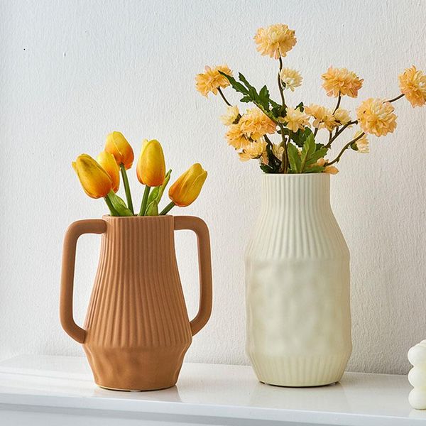 vases nordic creative morandi portable art vase ceramic flower hydroponic device deskeuropean home decoration accessories
vases nordic creative morandi portable art vase ceramic flower hydroponic device deskeuropean home decoration accessories