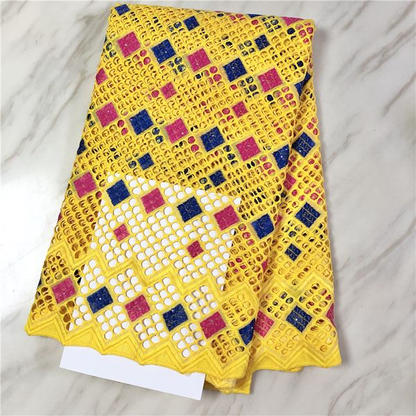 5yards/lot fashion yellow african cotton fabric embroidery match crystal swiss voile dry lace for dressing pl11641, Black;white
5yards/lot fashion yellow african cotton fabric embroidery match crystal swiss voile dry lace for dressing pl11641, Black;white