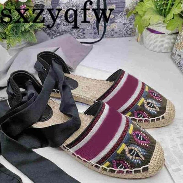 multicolor embroidery lace-up women female flats designer casual shoes clogs round toe thick bottom high quality, Black
multicolor embroidery lace-up women female flats designer casual shoes clogs round toe thick bottom high quality, Black