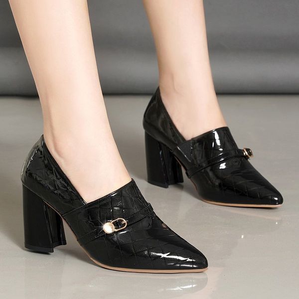 2021 Spring Women High Heels Shoes Pointed Toe Buckle Square Heels Pumps Female British Style Patent Leather Shoes WomanDress Shoes, Wine red
2021 Spring Women High Heels Shoes Pointed Toe Buckle Square Heels Pumps Female British Style Patent Leather Shoes WomanDress Shoes, Wine red