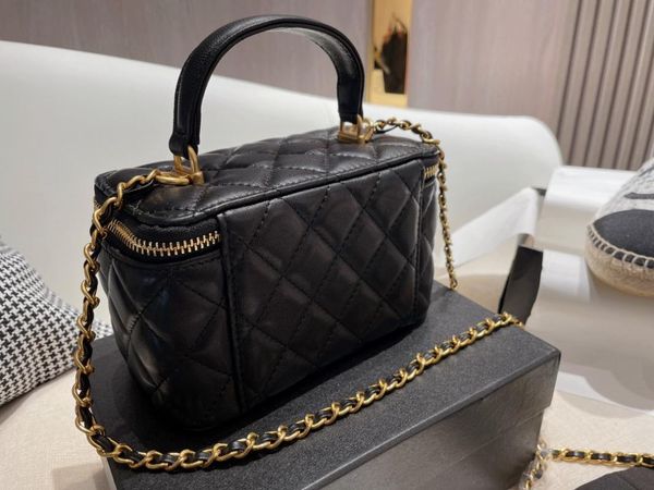 evening bags women ladies luxury lipstick bag chain handbags genuine leather messenger box cosmetic large shoulder bucket crossbody
evening bags women ladies luxury lipstick bag chain handbags genuine leather messenger box cosmetic large shoulder bucket crossbody