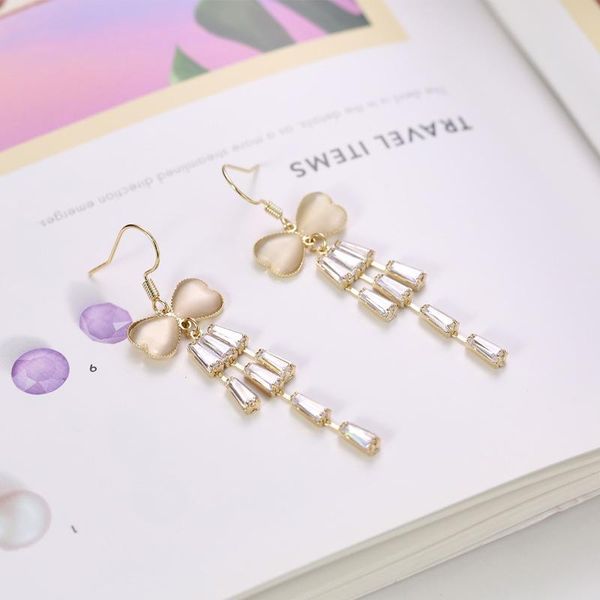stud bowknot long tassels with diamond ear hooks korea small and elegant personality wild xiaoqing cute temperament, Golden;silver
stud bowknot long tassels with diamond ear hooks korea small and elegant personality wild xiaoqing cute temperament, Golden;silver