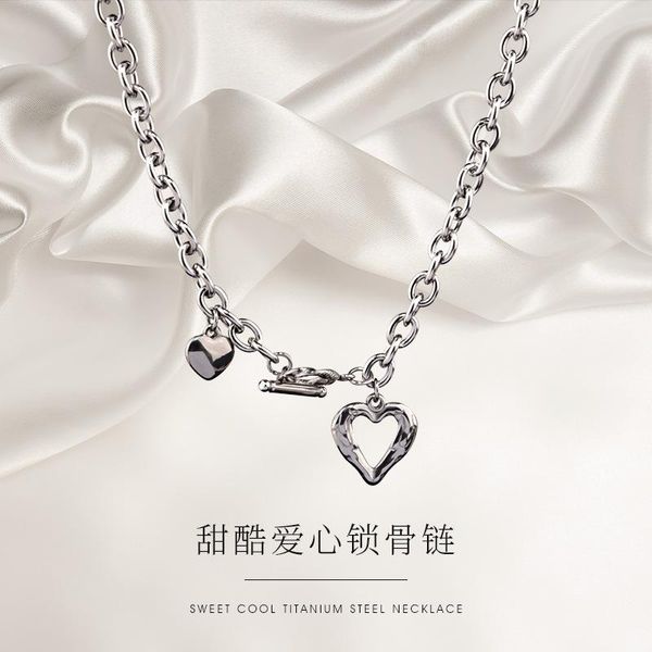 pendant necklaces love titanium steel necklace female clavicle chain jewelry simple personality sweet and cool temperament accessories, Silver
pendant necklaces love titanium steel necklace female clavicle chain jewelry simple personality sweet and cool temperament accessories, Silver