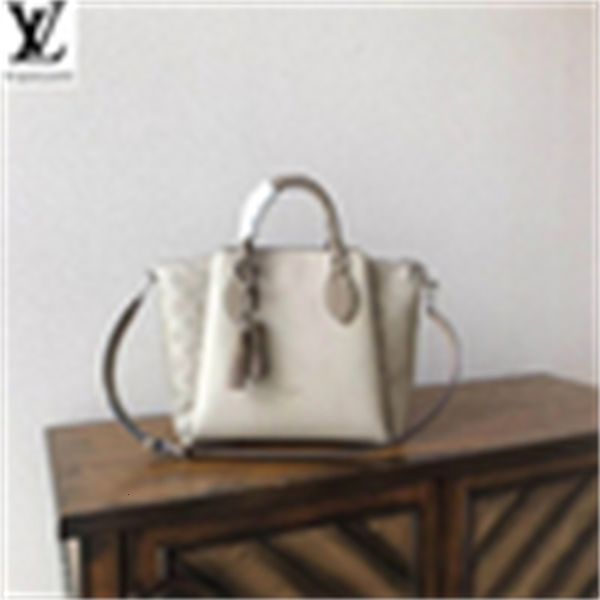 cross brand shoulder designer luxury evening 8o3e pupil bags calfskin haumea bag handbag m55030 totes handbags bags body handles
cross brand shoulder designer luxury evening 8o3e pupil bags calfskin haumea bag handbag m55030 totes handbags bags body handles