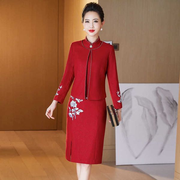 luxury evening dress winter 21 woolen thickened skirt 's two-piece suit wtern style -in-law's wedding banquet, Black;gray
luxury evening dress winter 21 woolen thickened skirt 's two-piece suit wtern style -in-law's wedding banquet, Black;gray