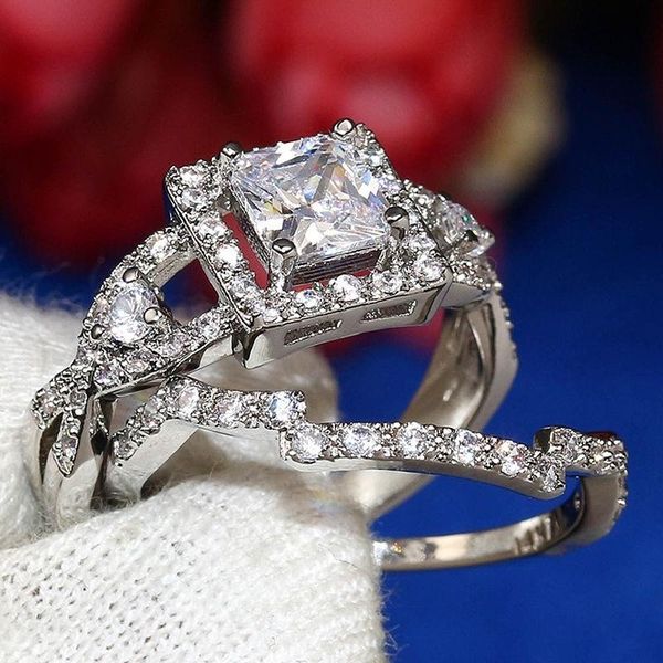 wedding rings yi qi pin women jewelry fashion princess 3.6ct cut huge white silver color zircon engagement party, Slivery;golden
wedding rings yi qi pin women jewelry fashion princess 3.6ct cut huge white silver color zircon engagement party, Slivery;golden