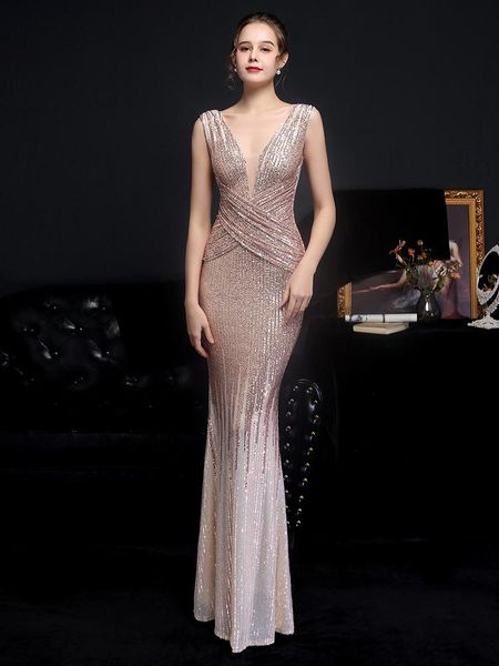 casual dresses partysix 2021 deep v neck backless sequin dress high split bodycon maxi female evening party prom gown, Black;gray
casual dresses partysix 2021 deep v neck backless sequin dress high split bodycon maxi female evening party prom gown, Black;gray