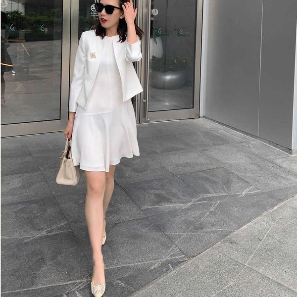 ms old ma's three acetate spring and summer women's button ls simple short suit cardigan volume private msage, Black;gray
ms old ma's three acetate spring and summer women's button ls simple short suit cardigan volume private msage, Black;gray