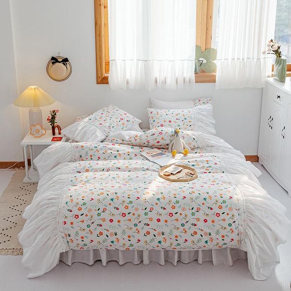 bedding sets korean princess style 100% cotton small floral print white pillowcases gril set cover duvet skirt ruffles bed shtte
bedding sets korean princess style 100% cotton small floral print white pillowcases gril set cover duvet skirt ruffles bed shtte