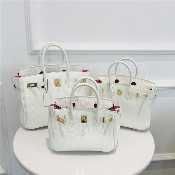 factory outlet luxury handbags storage herme bag 2021 new head leather contrast with pink color inside outside
factory outlet luxury handbags storage herme bag 2021 new head leather contrast with pink color inside outside