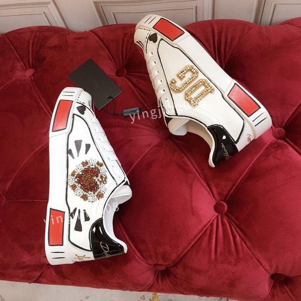 new fashion brand casual shoes men womens low sole canvas shoes leather black white original sole sneakers2023
new fashion brand casual shoes men womens low sole canvas shoes leather black white original sole sneakers2023