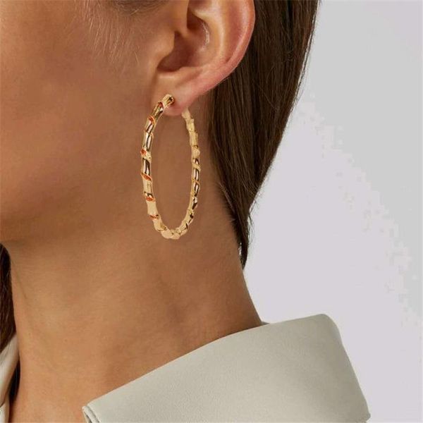 hoop & huggie fashion retro alloy hollow earrings woman temperament circular small or big female party jewelry gift, Golden;silver
hoop & huggie fashion retro alloy hollow earrings woman temperament circular small or big female party jewelry gift, Golden;silver