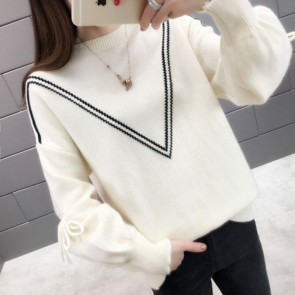 round neck sweater for women autumn and winter new bow loose knitted for women, White;black
round neck sweater for women autumn and winter new bow loose knitted for women, White;black