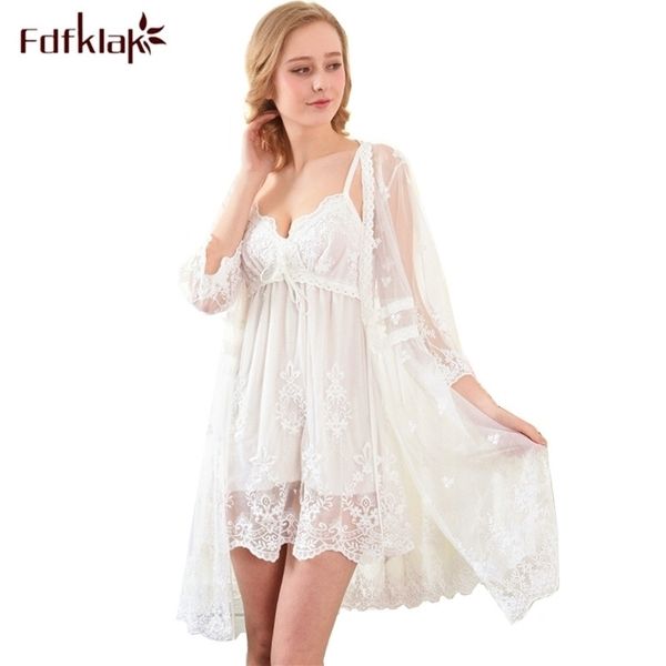 fdfklak 3 pieces set spring summer robe women lace white bathrobes women's sleepwear robes lounge nightgown 210203, Black;red
fdfklak 3 pieces set spring summer robe women lace white bathrobes women's sleepwear robes lounge nightgown 210203, Black;red