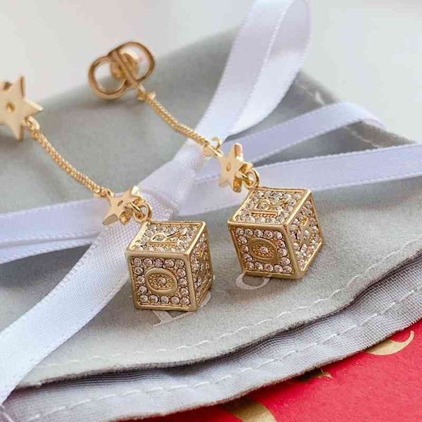 70% off outlet online family letter five pointed star tassel silver needle female earrings high edition, Golden
70% off outlet online family letter five pointed star tassel silver needle female earrings high edition, Golden