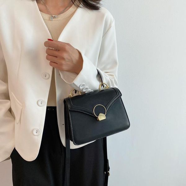 square of style the contrast color korean small trade portable 2021 new messenger version bag one-shoulder female foreign klves
square of style the contrast color korean small trade portable 2021 new messenger version bag one-shoulder female foreign klves