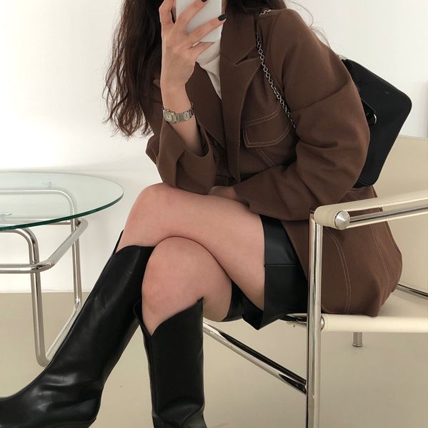 ol elegant vintage bright line blazer jacket 2021 new spring autumn notched single button women blazers loose suit coat rhih, White;black
ol elegant vintage bright line blazer jacket 2021 new spring autumn notched single button women blazers loose suit coat rhih, White;black