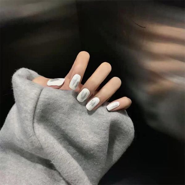 false nails frosted line pattern black deer leopard french full coverage wearable nail products ladies party salon accessories, Red;gold
false nails frosted line pattern black deer leopard french full coverage wearable nail products ladies party salon accessories, Red;gold
