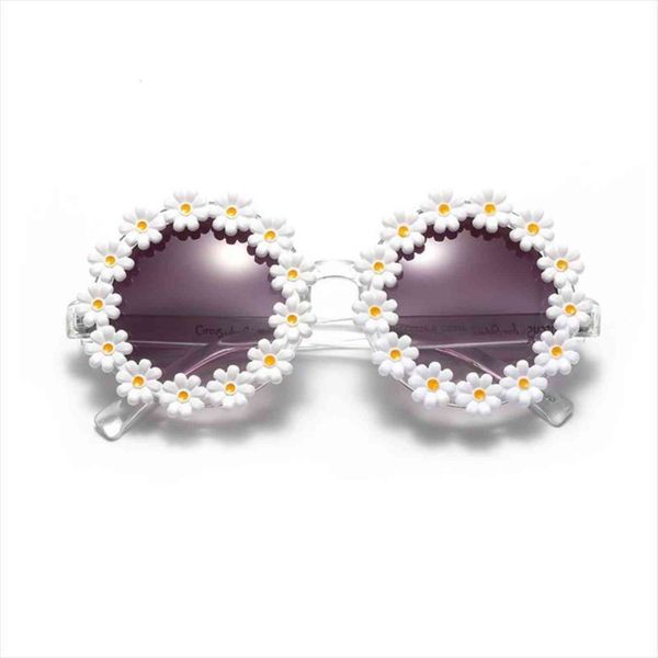 classic daisy round sunglasses classy women men mirror sun glasses uv400 50jb, White;black
classic daisy round sunglasses classy women men mirror sun glasses uv400 50jb, White;black