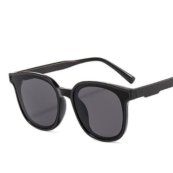 sunglasses colorful personality sun glasses men round lens fluorescent green women thick frame beach driving eyewear shades, White;black
sunglasses colorful personality sun glasses men round lens fluorescent green women thick frame beach driving eyewear shades, White;black