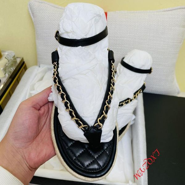 summer genuine leather flip flops flat heel platform white black red blue sandals beach shoes women 2021 rope sole
summer genuine leather flip flops flat heel platform white black red blue sandals beach shoes women 2021 rope sole