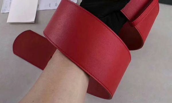2021 designer women's fashion new 7cm wide belt, black, red body, gold belt buckle wholesale, aa8808, Black;brown
2021 designer women's fashion new 7cm wide belt, black, red body, gold belt buckle wholesale, aa8808, Black;brown