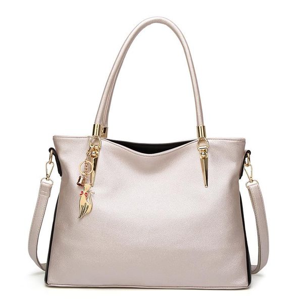 evening bags luxury handbags women designer pu soft leather shoulder for 2021 fashion luxe woman bag bolso
evening bags luxury handbags women designer pu soft leather shoulder for 2021 fashion luxe woman bag bolso
